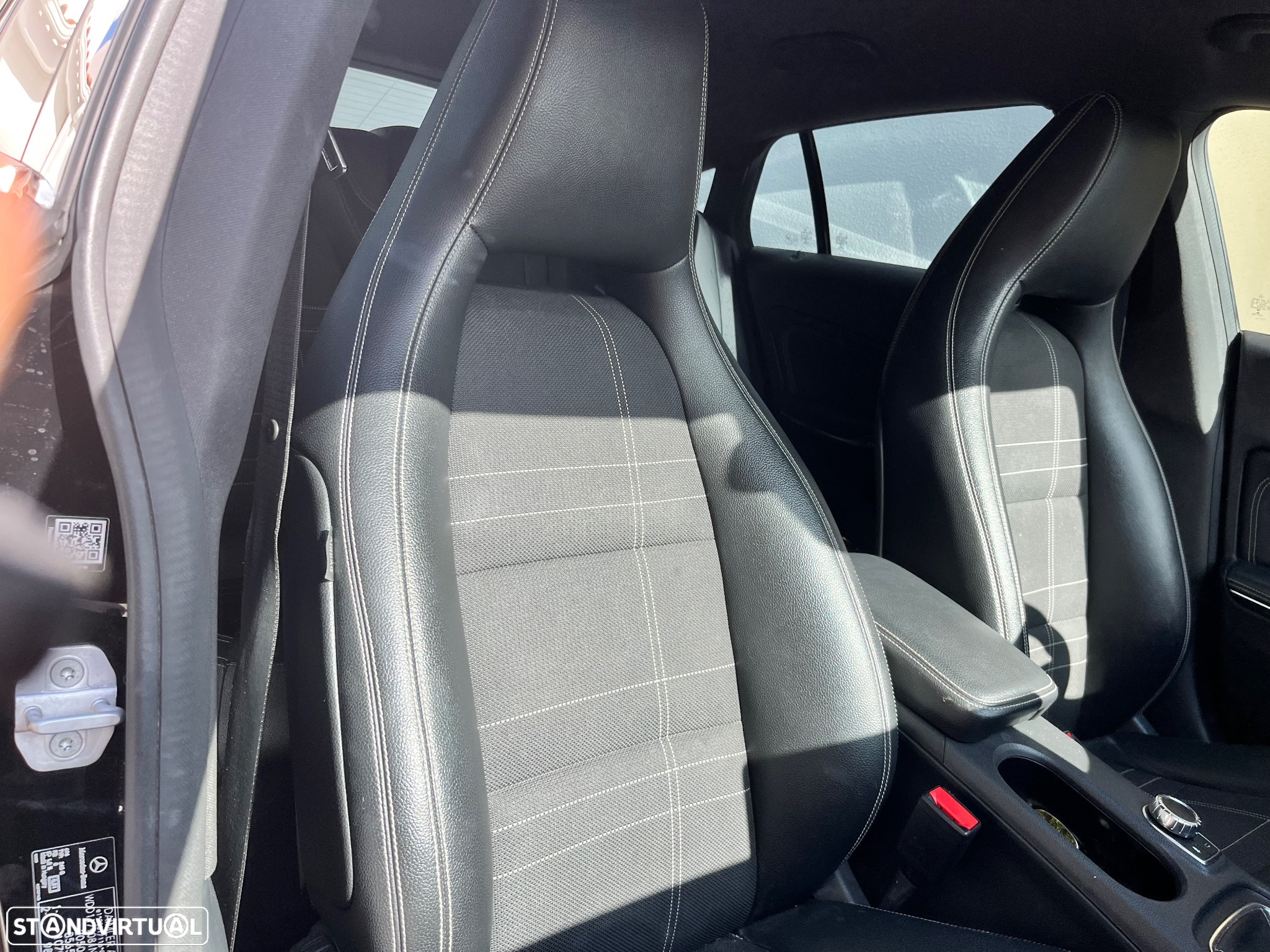Mercedes-Benz CLA 200 d Shooting Brake Urban - 15