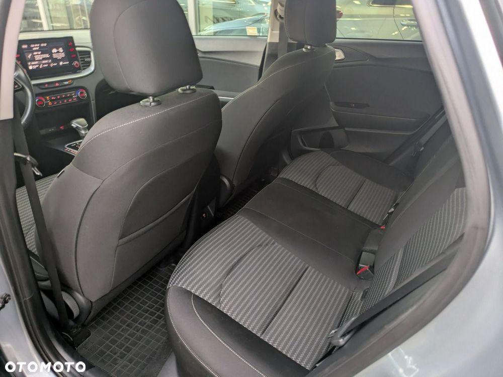 Kia Ceed 1.5 T-GDI M DCT - 27