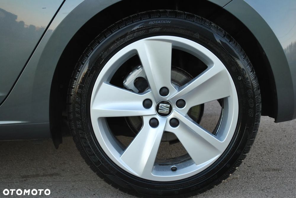 Seat Leon 2.0 TDI DPF FR Black Matt Edition - 17