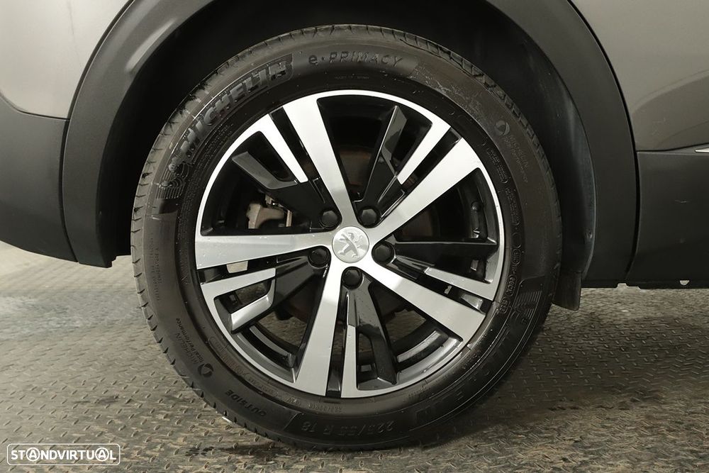 Peugeot 3008 1.2 PureTech GT EAT8 - 5