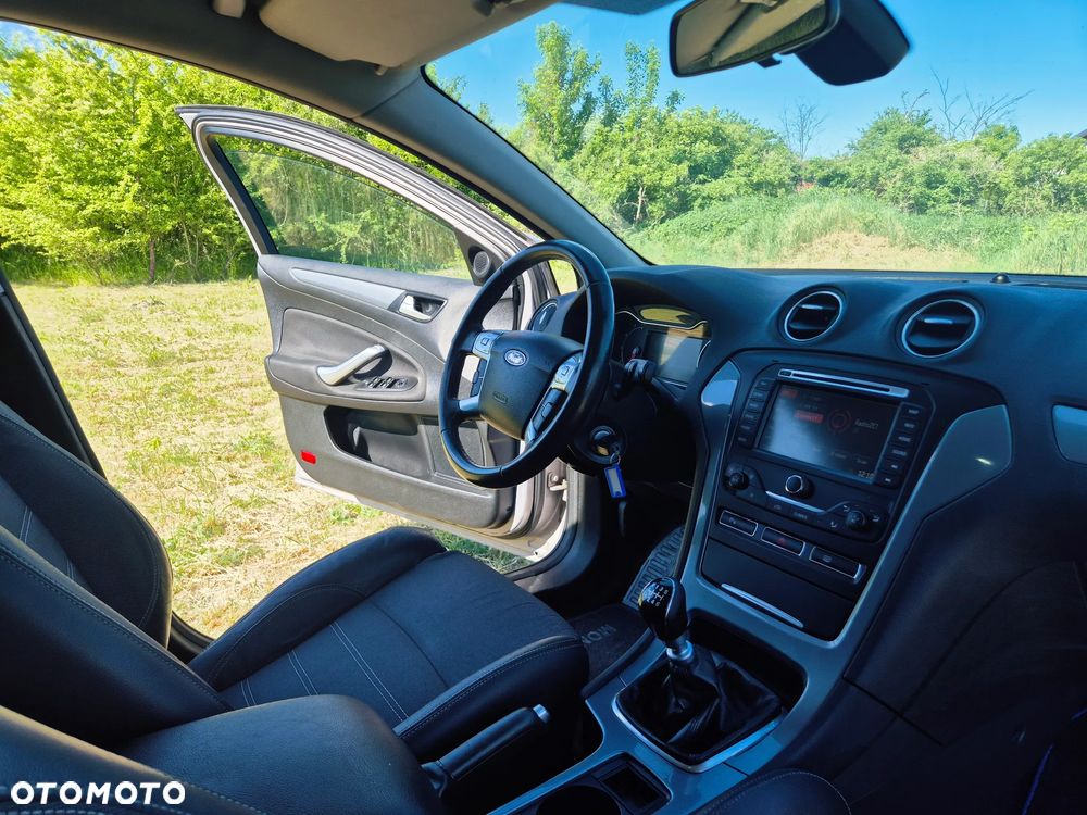 Ford Mondeo 2.0 TDCi Business Edition - 16