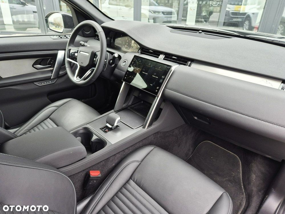Land Rover Discovery Sport - 29