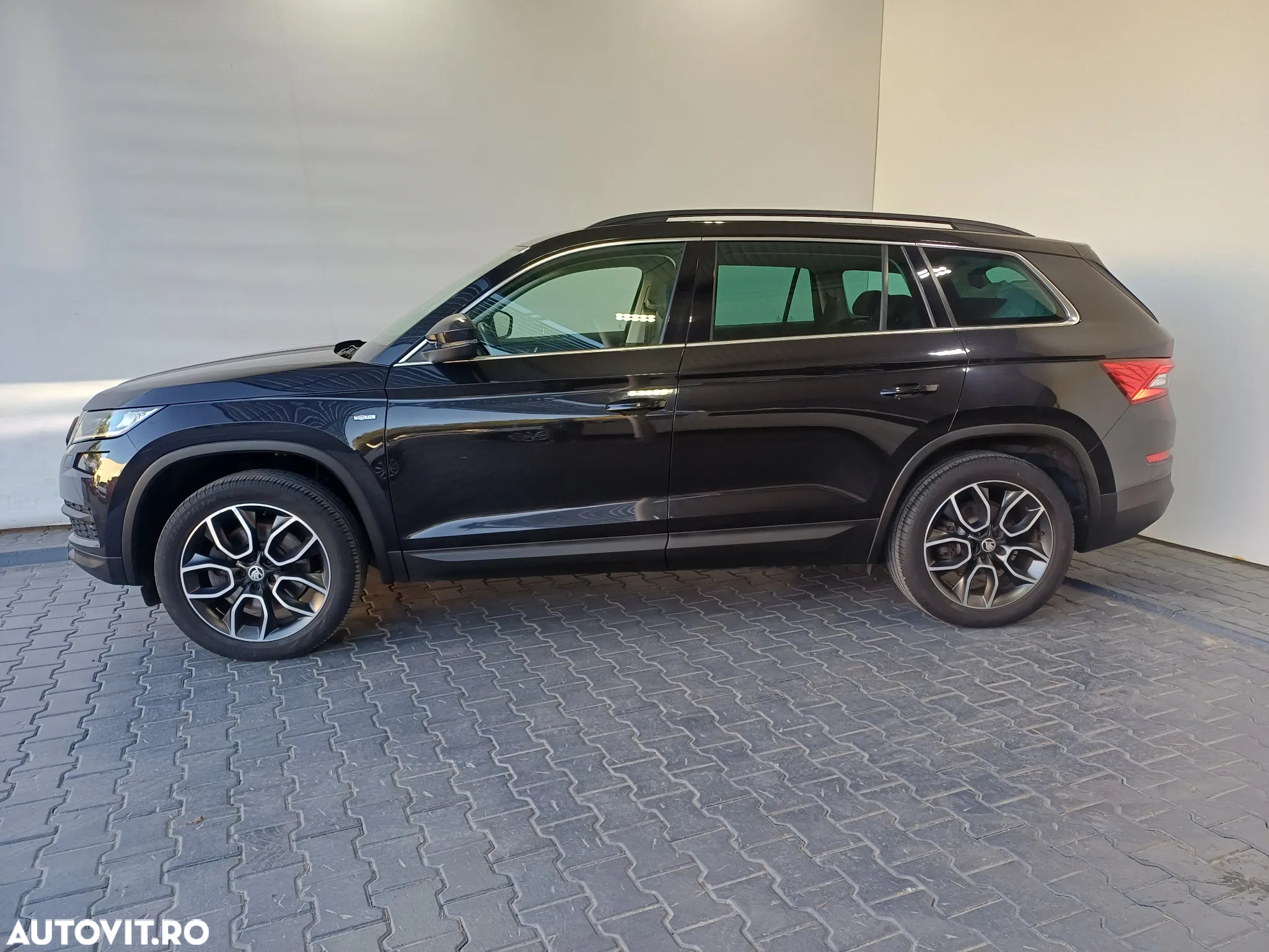 Skoda Kodiaq 2.0 TSI 4X4 DSG Ambition - 2