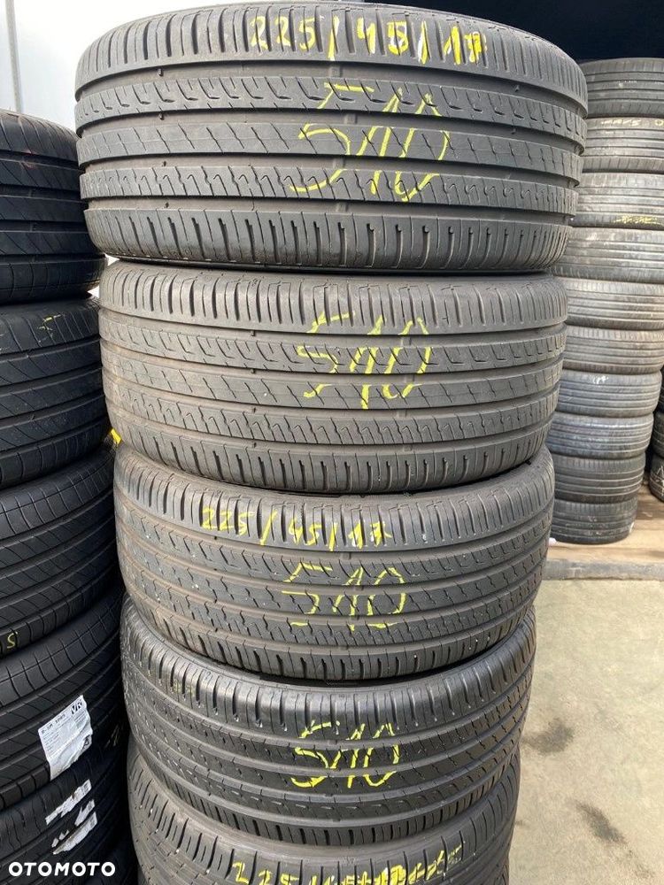 225/45/17 Barum Bravuris 5HM_7,8mm_4szt_(510) - 2