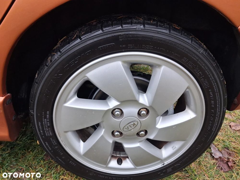 Kia Picanto 1.1 EX - 23