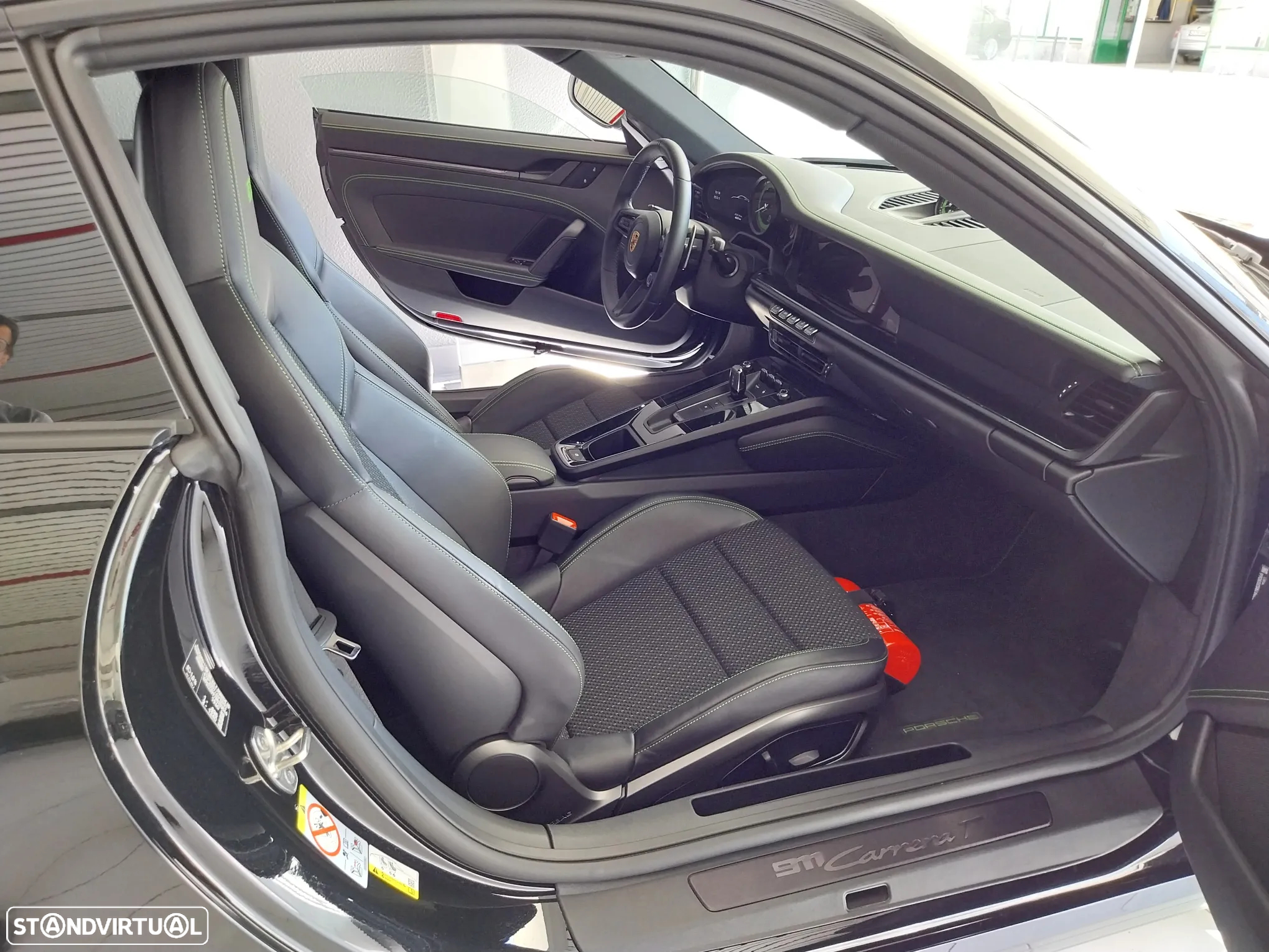 Porsche 911 (992) Carrera T PDK - 9