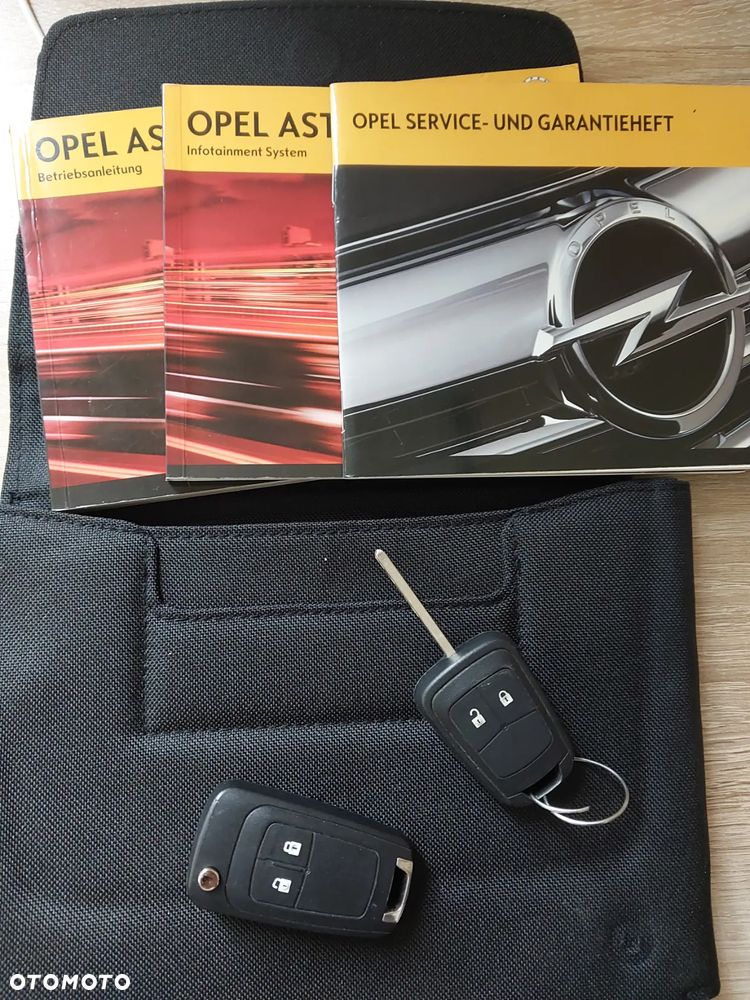 Opel Astra IV 1.7 CDTI Cosmo - 15