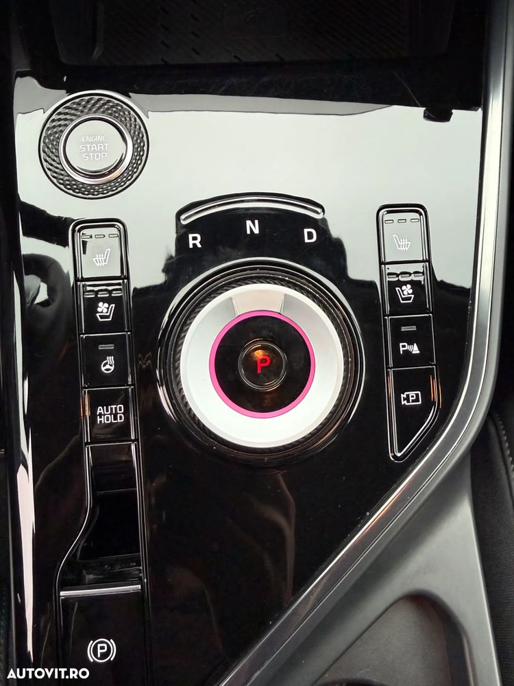 Kia Niro 1.6 GDI HEV 2WD OPF Aut. Spirit - 18