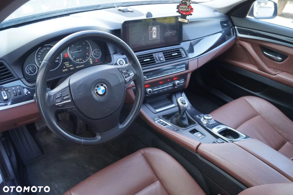 BMW Seria 5 520d - 6