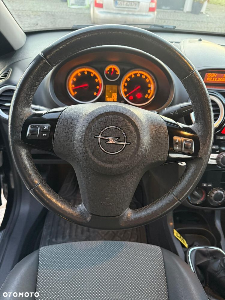 Opel Corsa 1.2 16V Selection 110 Jahre - 12