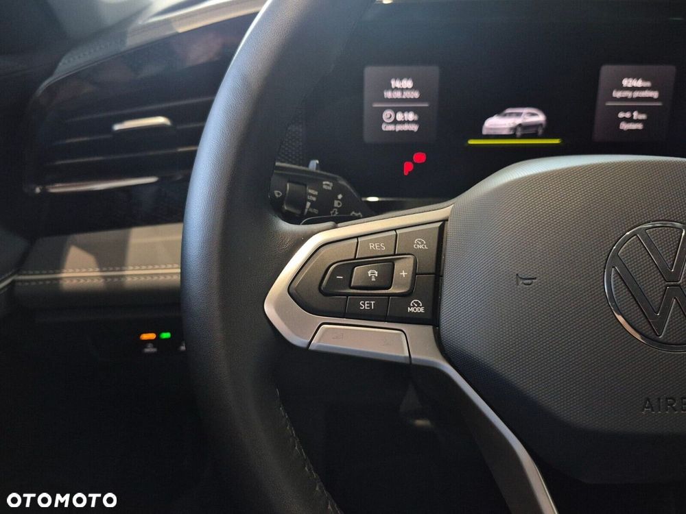 Volkswagen Passat - 22
