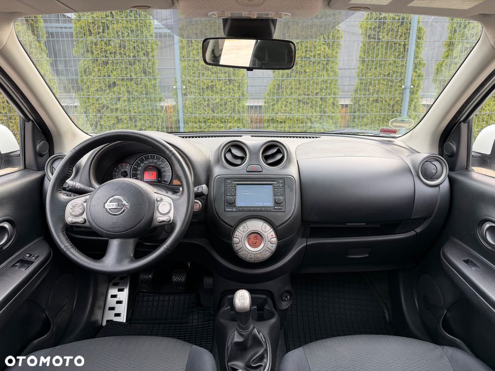 Nissan Micra 1.2 Bild der Frau - 35