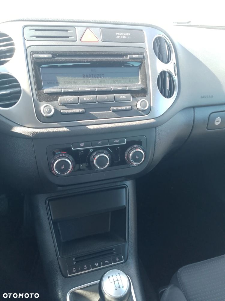 Volkswagen Tiguan - 14