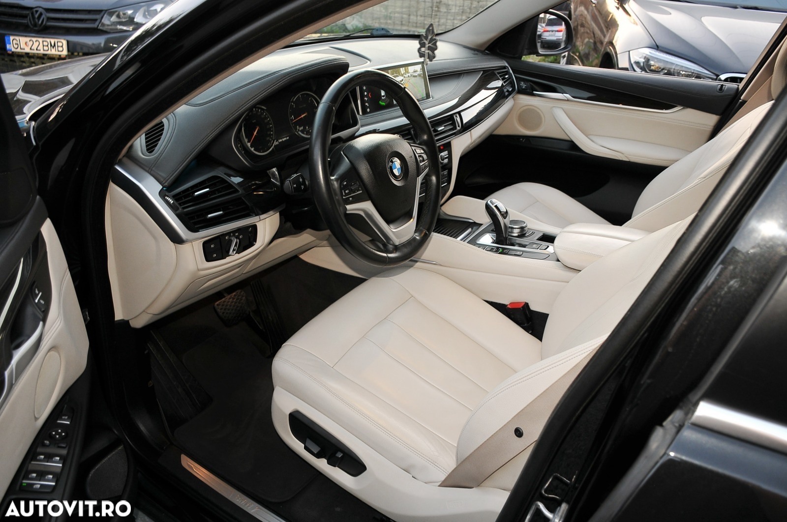 BMW X6 xDrive30d - 13