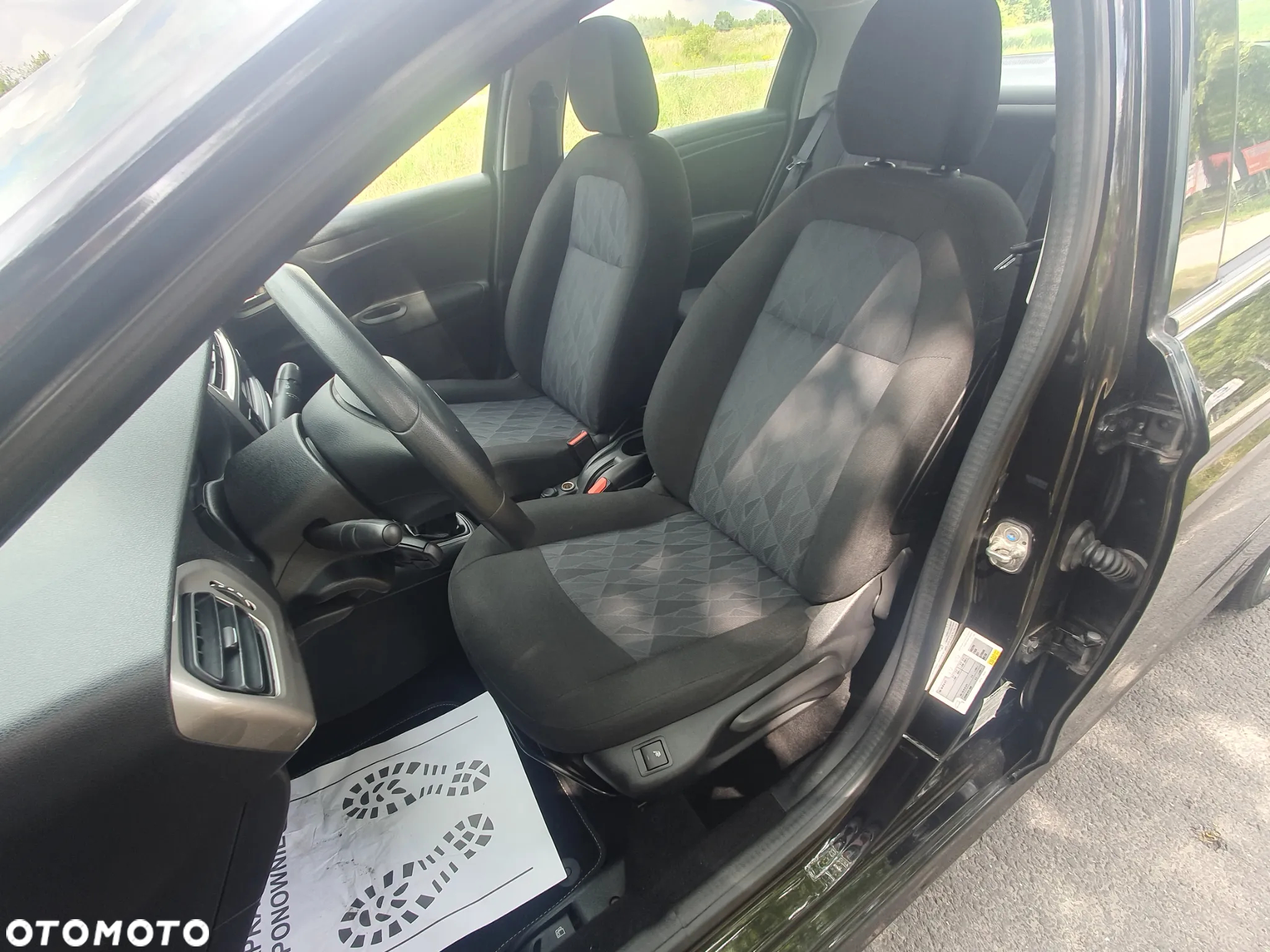 Citroën C-Elysée 1.6 BlueHDi MoreLife - 32