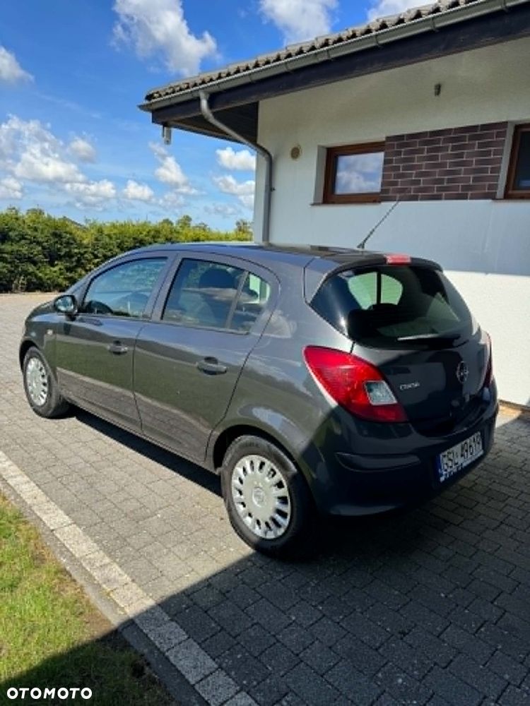 Opel Corsa 1.2 16V Enjoy - 4