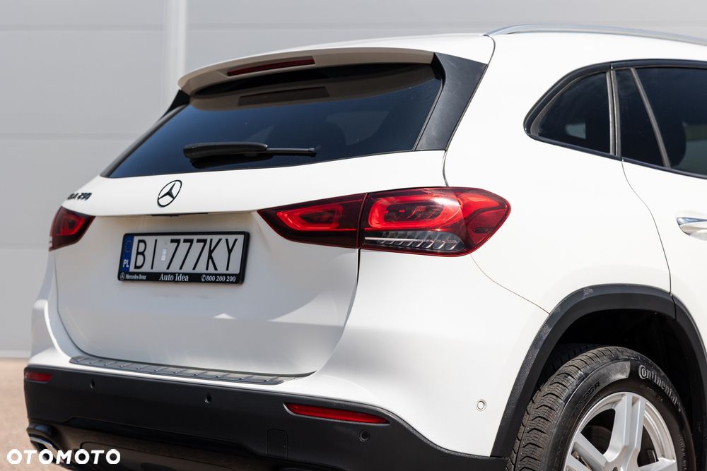 Mercedes-Benz GLA 250 8G-DCT Progressive - 15