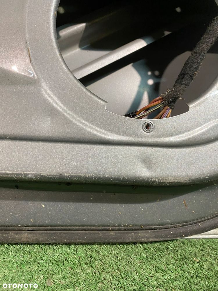 DRZWI TYLNE LEWE AUDI A4 B8 KOMBI - 5