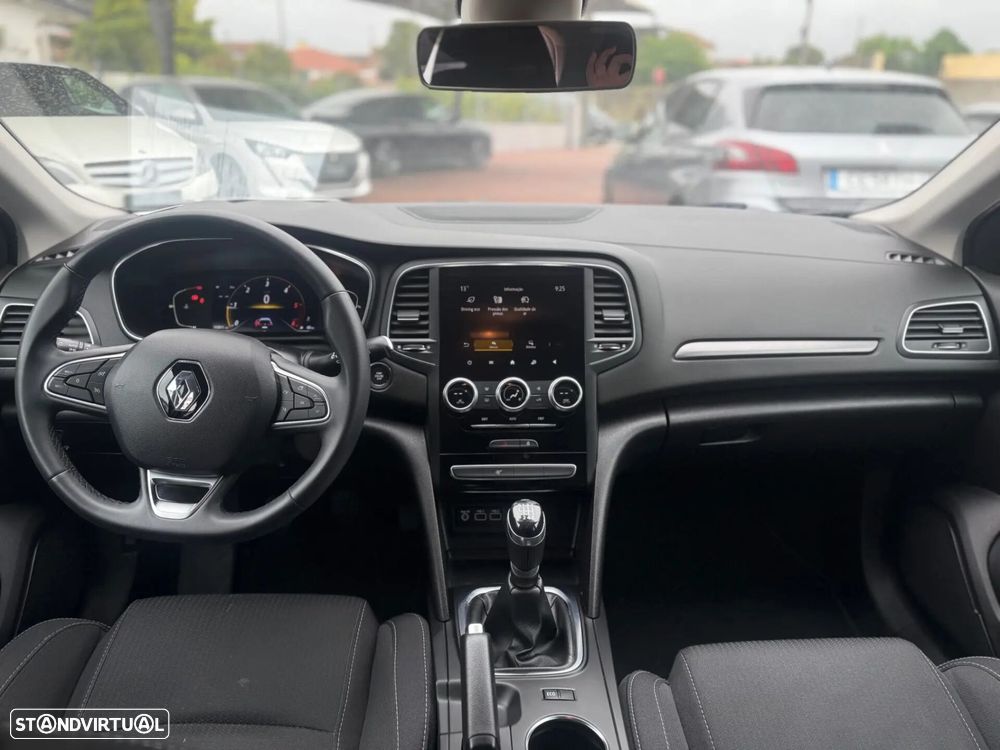 Renault Mégane - 9