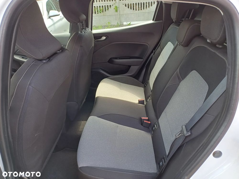 Renault Clio TCe 90 EXPERIENCE - 15