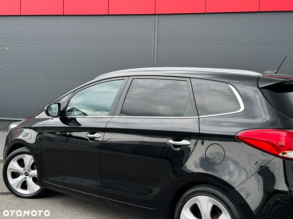 Kia Carens 1.7 CRDi Business Line 7os 7DCT - 17