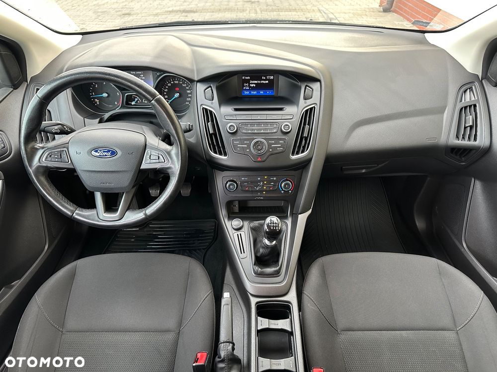 Ford Focus 1.5 TDCi SYNC Edition - 13