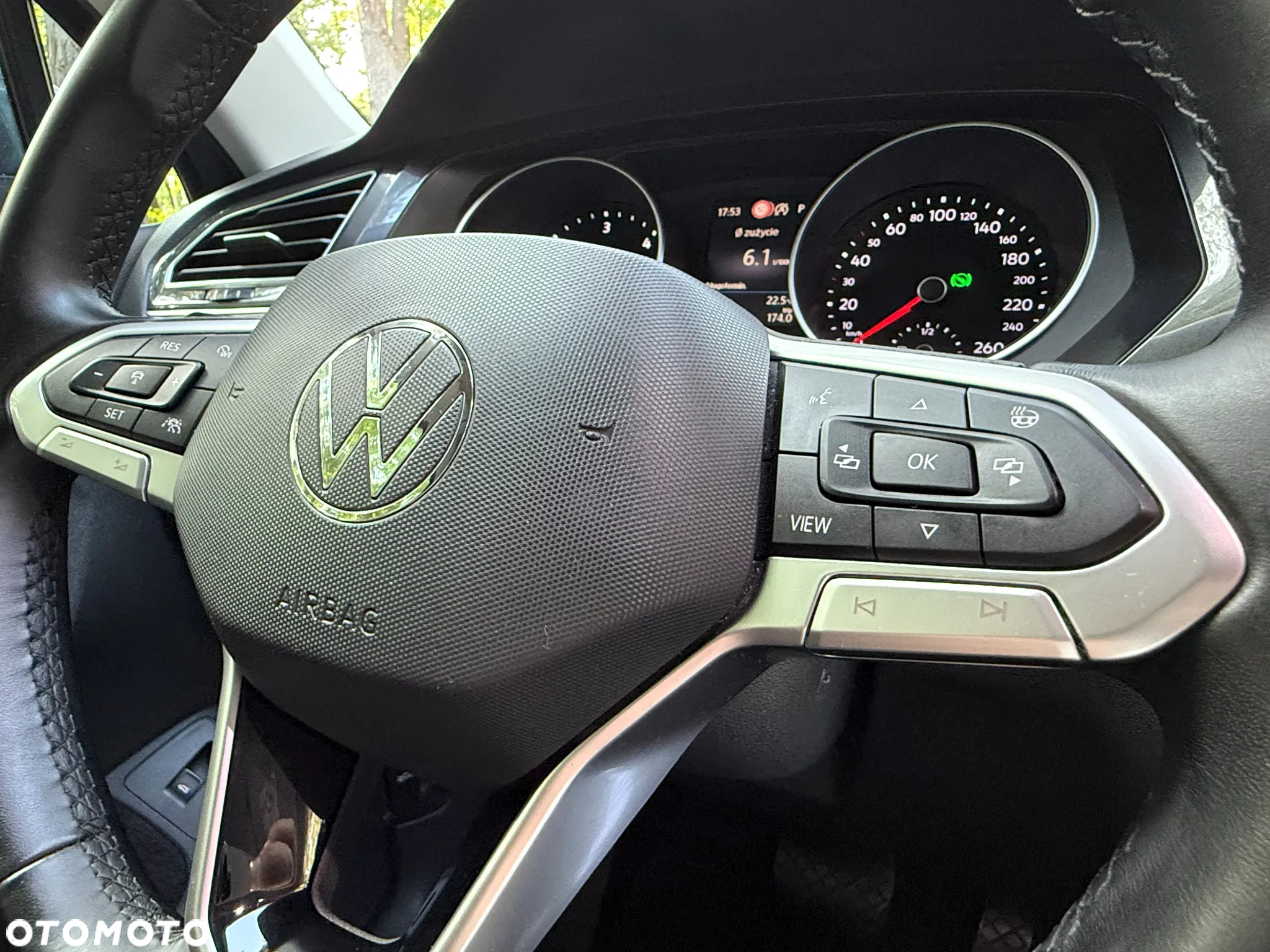 Volkswagen Tiguan 2.0 TDI SCR Life DSG - 35