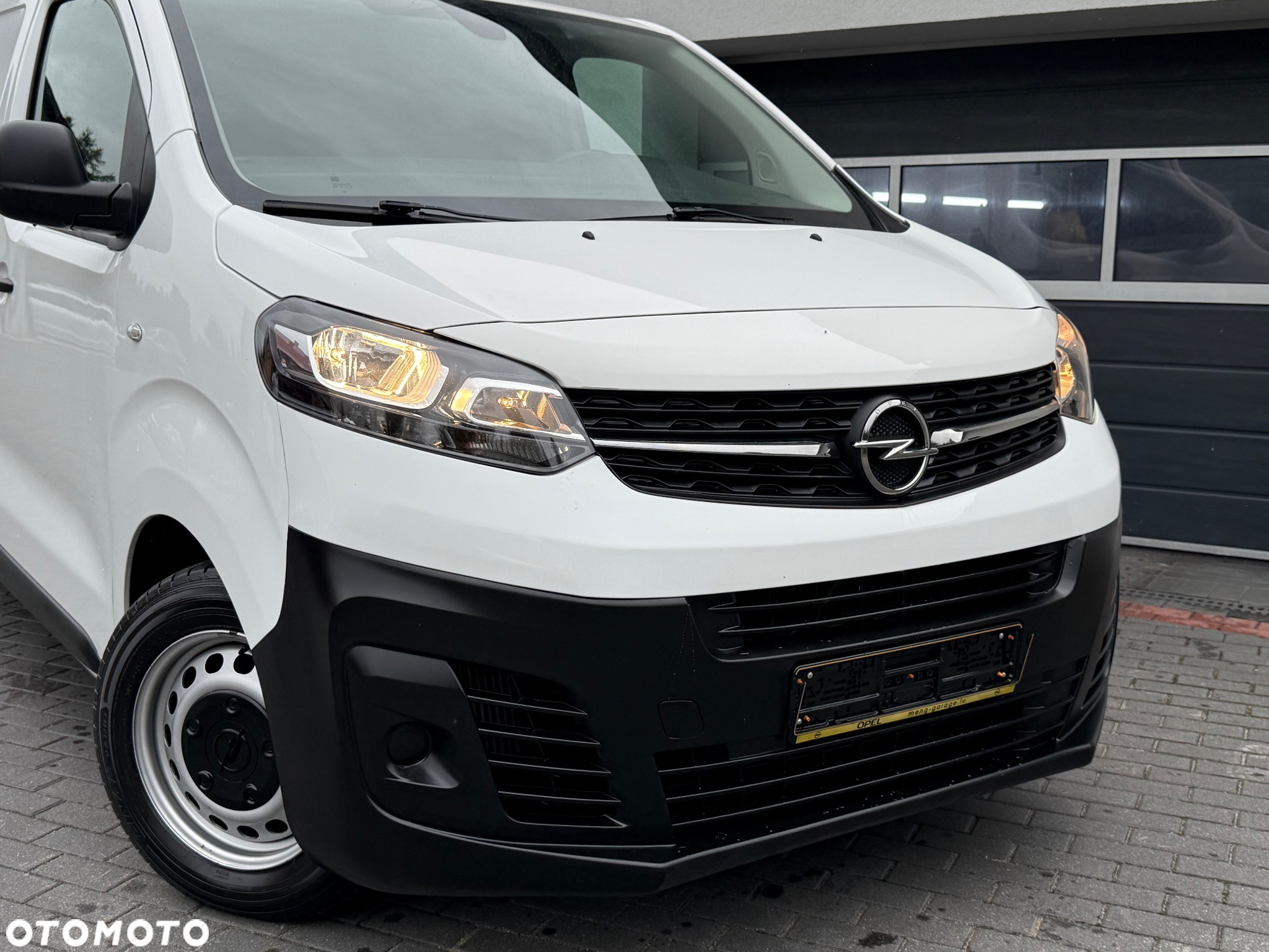 Opel Vivaro - 9