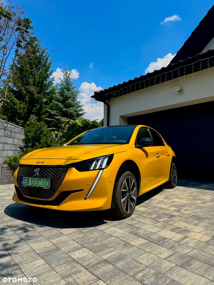 Peugeot 208 GT Line - 1