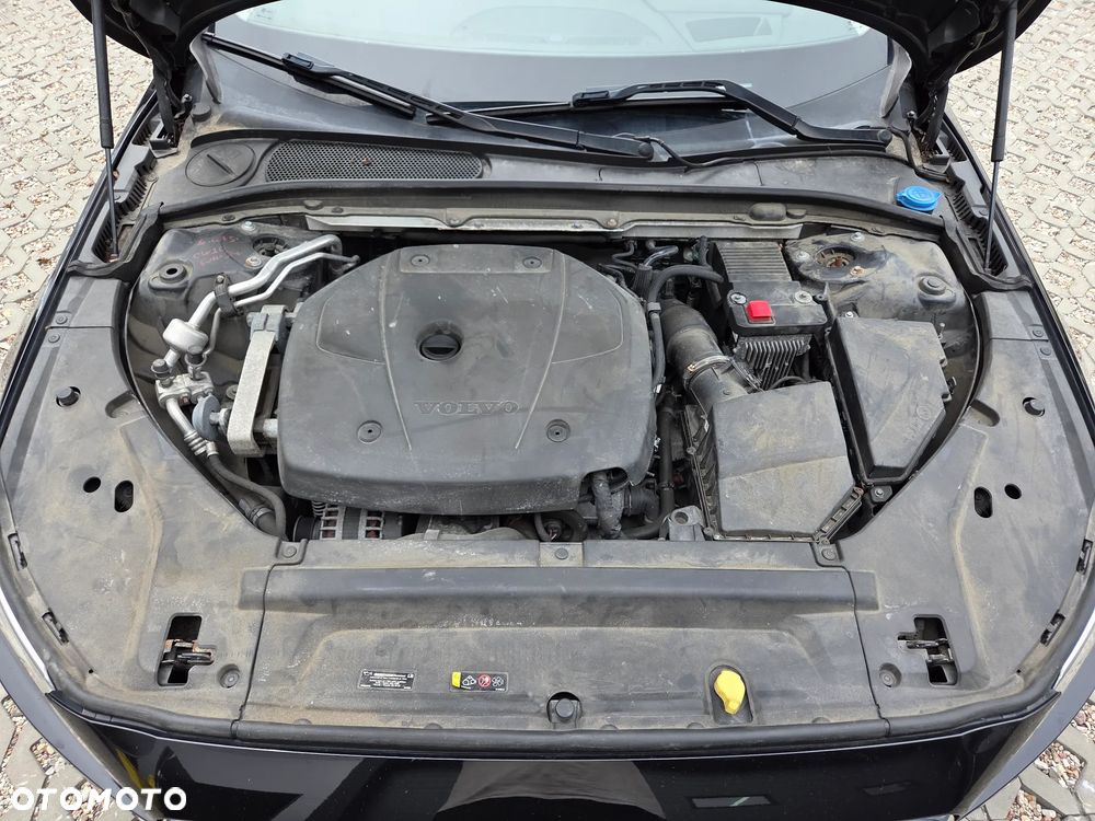 Volvo S90 T5 Momentum - 37