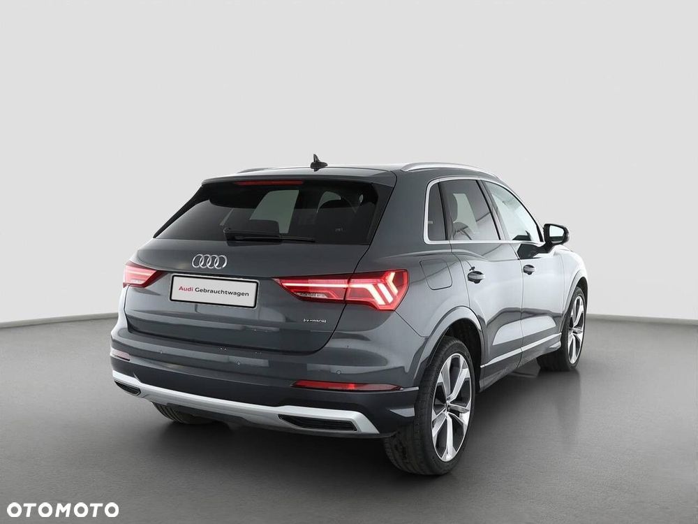 Audi Q3 Sportback - 3