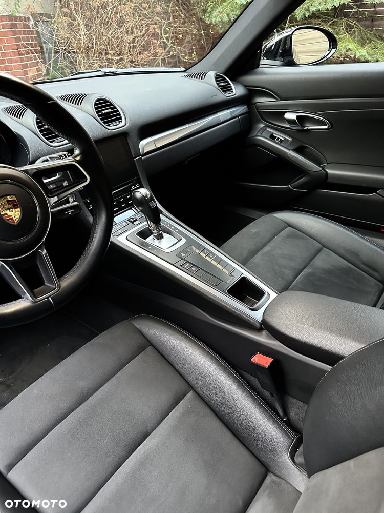 Porsche 718 Cayman GPF PDK - 22