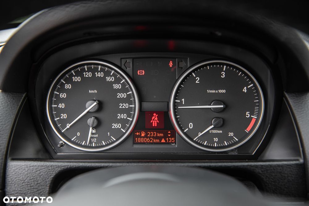 BMW X1 xDrive18d Sport Line - 19