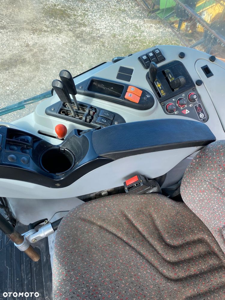 Massey Ferguson 6445 - 12