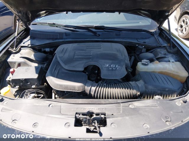 Dodge Charger 3.6 GT - 13