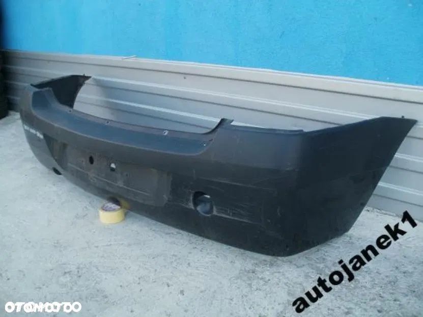 Zderzak tył Dacia Logan Sedan - 2