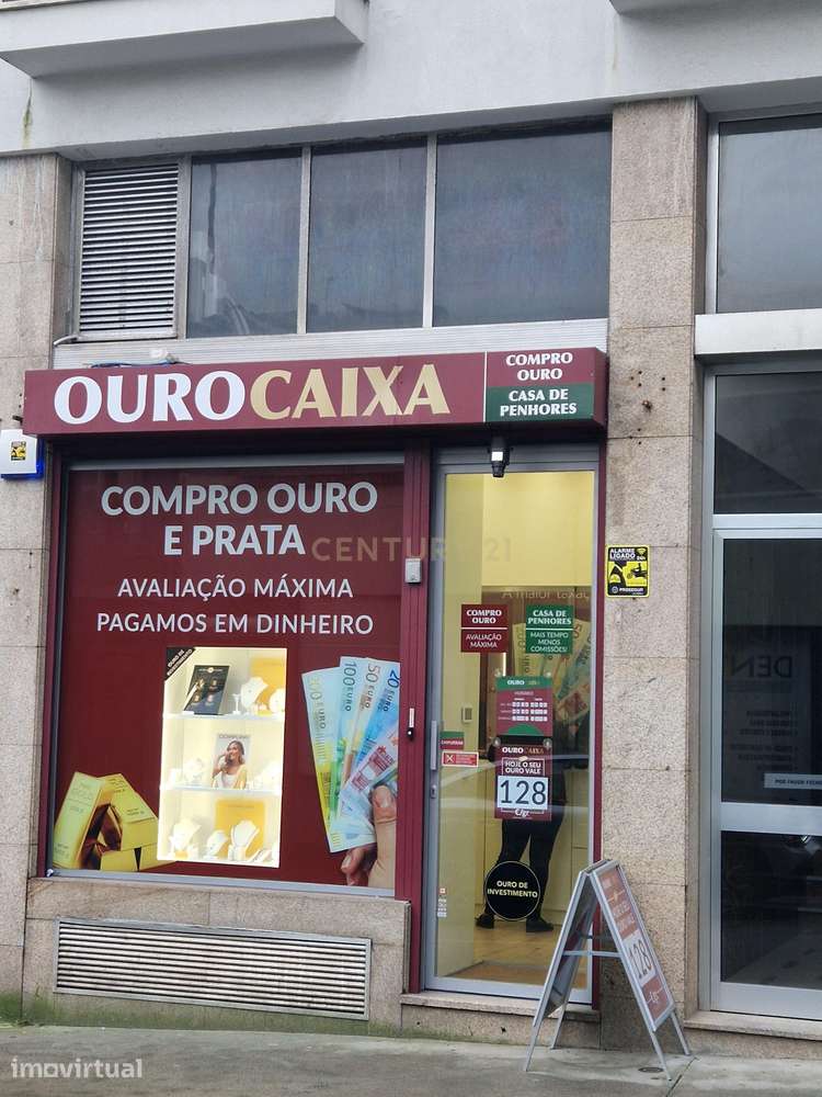 Loja com Rentabilidade de 7%, no Semáforo do Carvalhido (Centro do Por - Grande imagem: 2/10