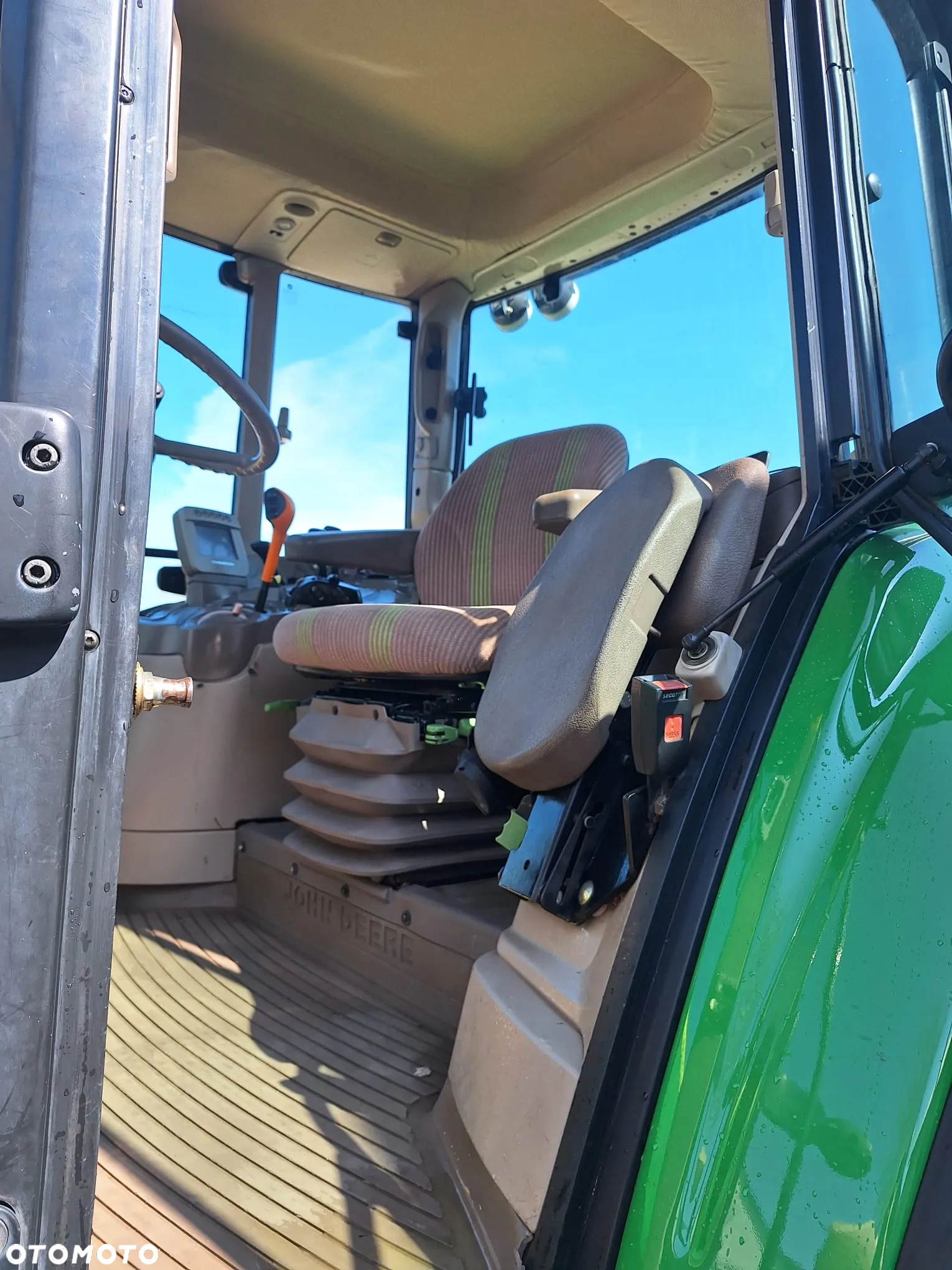 John Deere - 6
