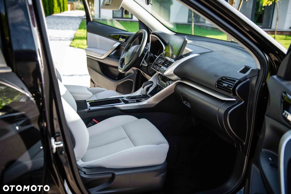 Mitsubishi Eclipse Cross 1.5 T-MIVEC (ClearTec) CVT 4WD Top - 21