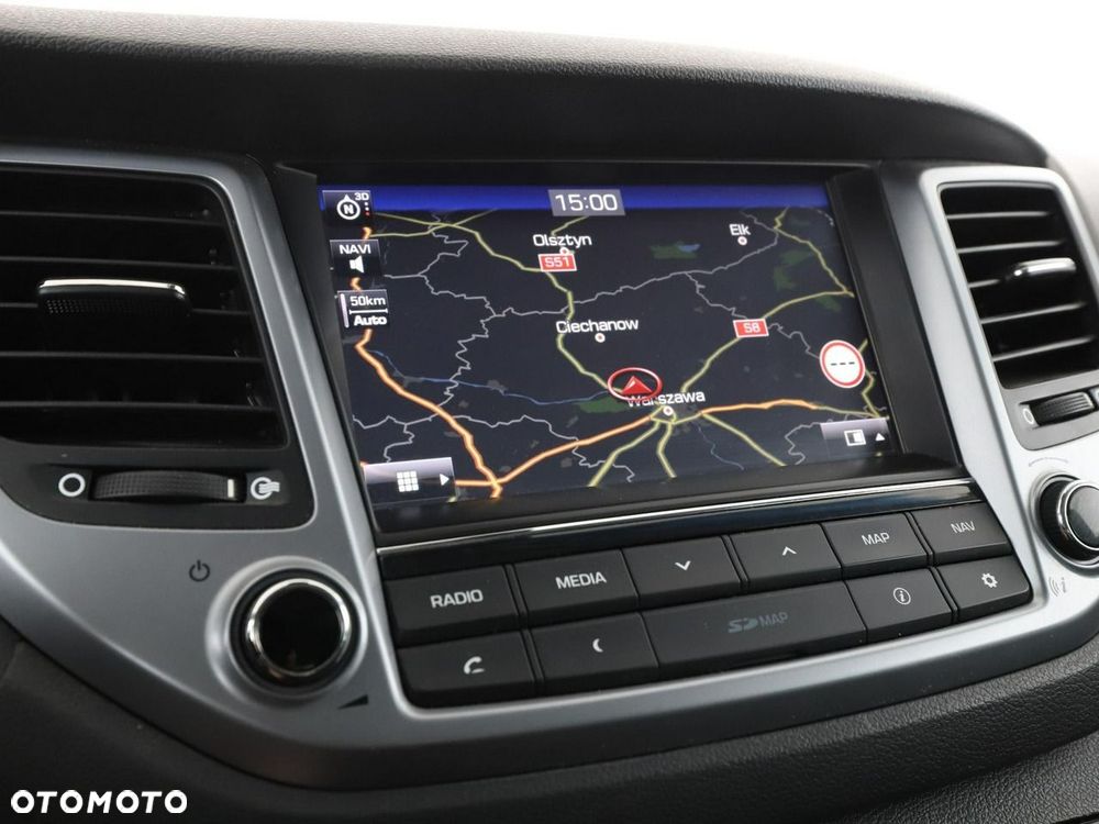 Hyundai Tucson 2.0 CRDI BlueDrive Style 2WD - 26