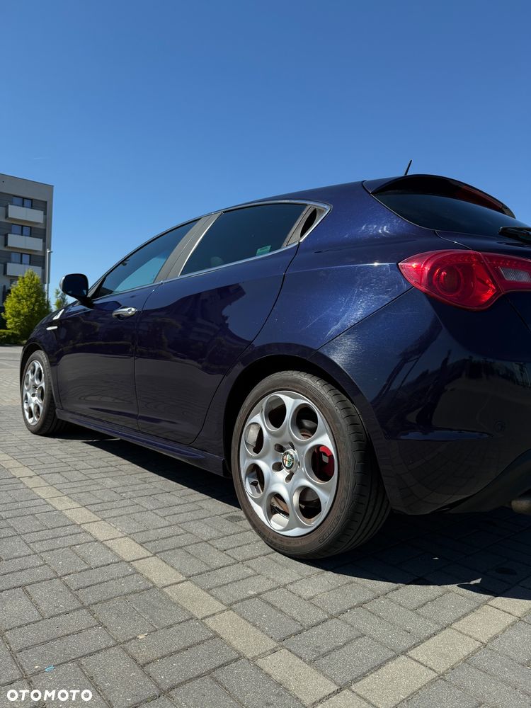 Alfa Romeo Giulietta - 12