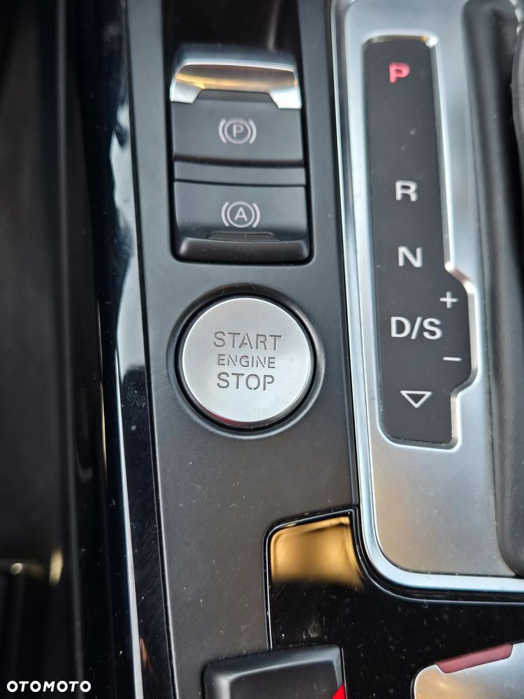 Audi A4 Limousine 2.0 TFSI quattro S tronic S line Sportpaket - 11