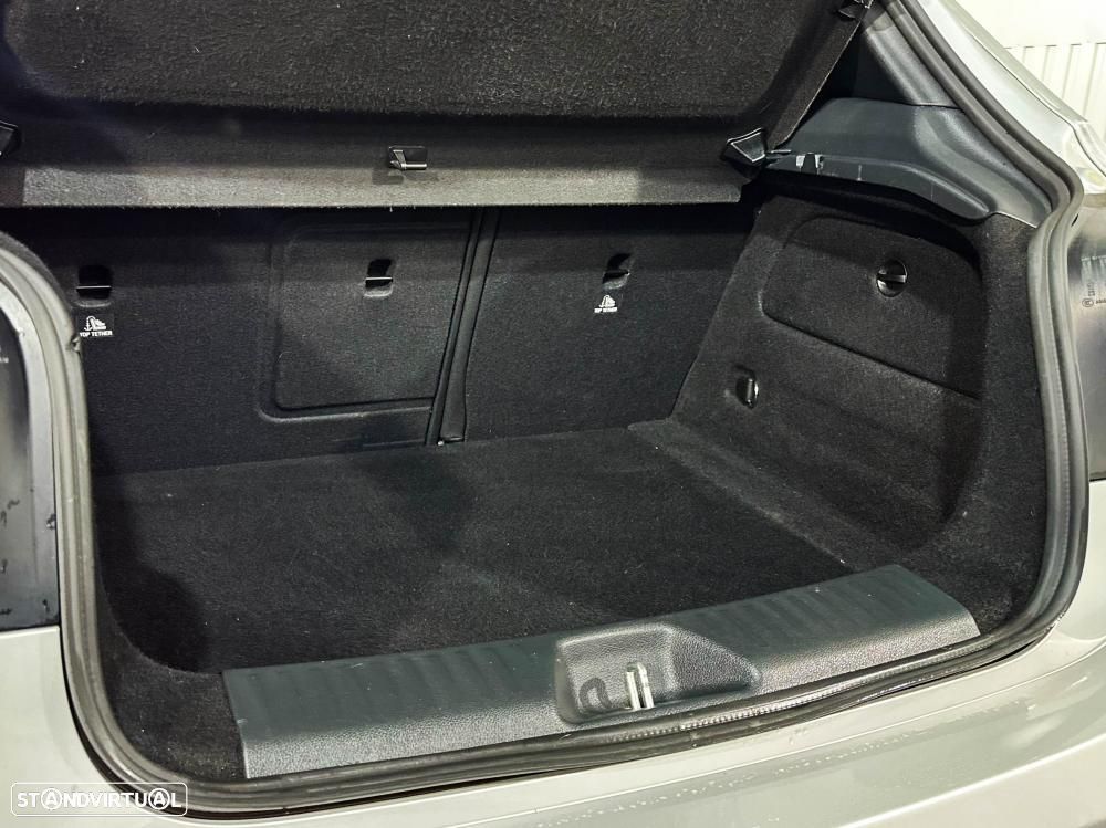 Mercedes-Benz A 180 d Urban - 48