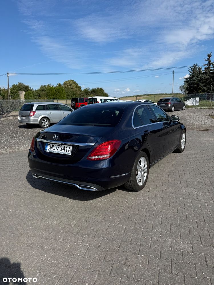 Mercedes-Benz Klasa C - 2