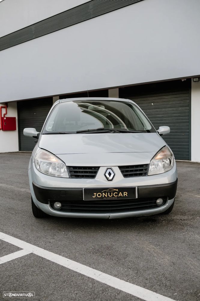 Renault Scénic - 3