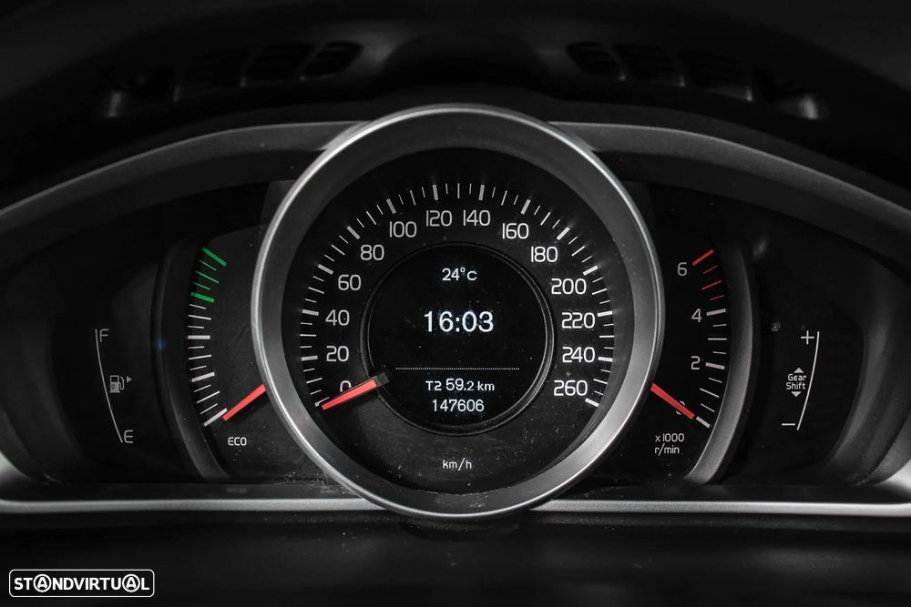 Volvo V40 2.0 D2 Kinetic Eco - 32