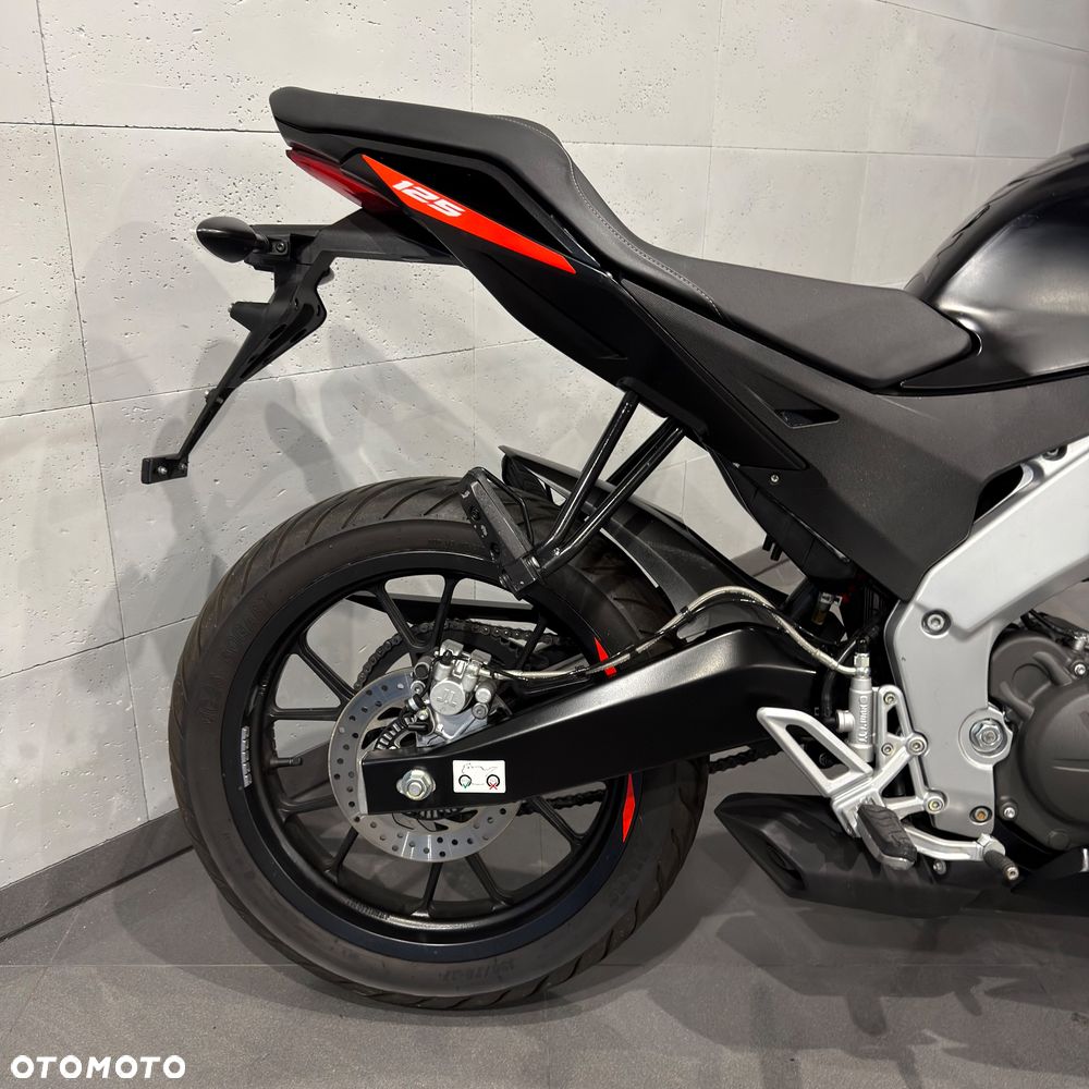 Aprilia Tuono - 6