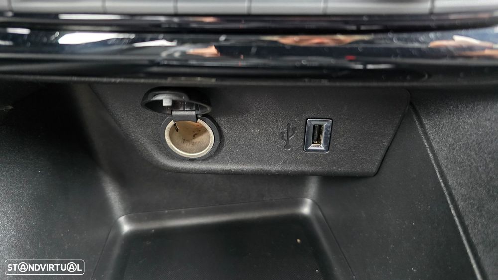 Opel Corsa 1.2 T Elegance - 36