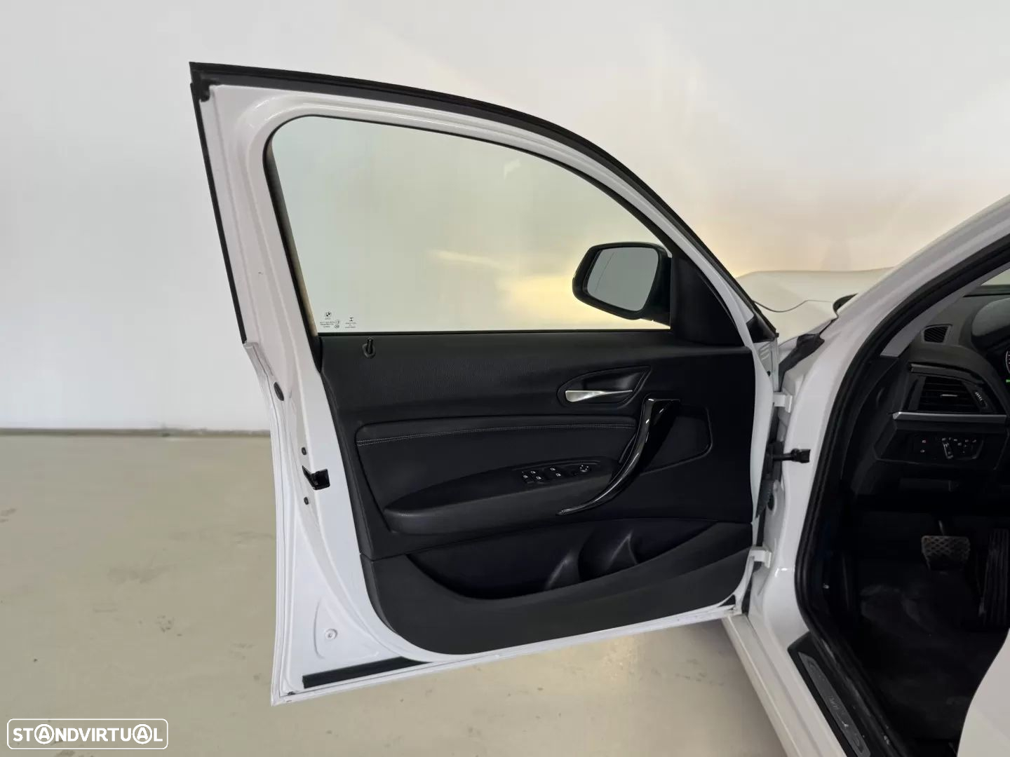 BMW 116 d Line Sport Auto - 17
