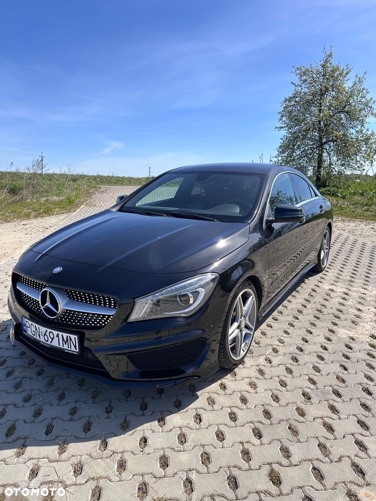Mercedes-Benz CLA 220 CDI 7G-DCT AMG Line - 4